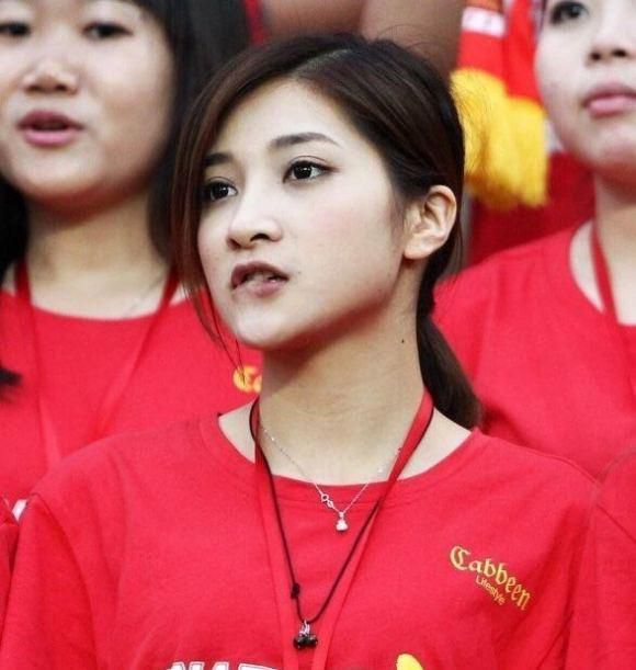 亚洲第一页色